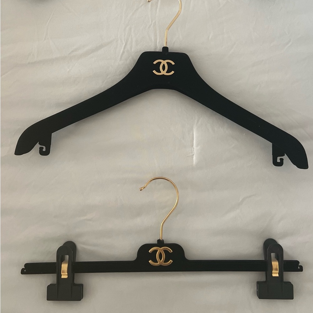 Chanel WRTW hangers